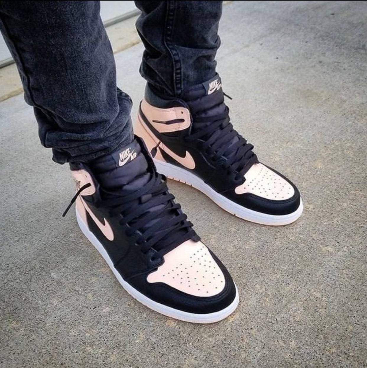 Air Jordan 1 Retro High OG Crimson Tint KICKS4US